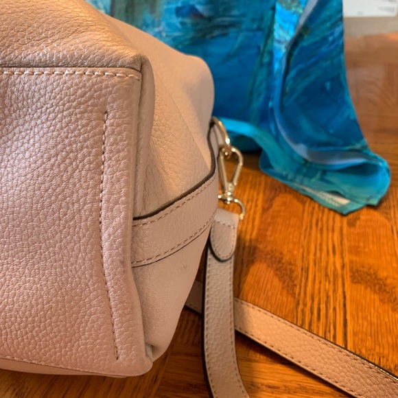 💛Vince Camuto Almond Purse💛 - Picture 14 of 16